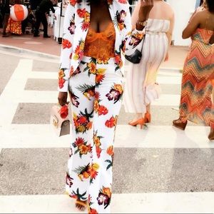 Two pieces floral set